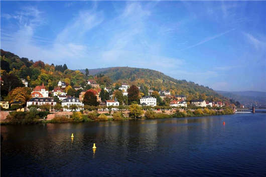 2019年<a style='color:#268bd1;cursor:pointer;' href='/fctz.html'>德國投資</a>移民大火,究其原因在于政策的優化! 2019年德國投資移民大火,究其原因在于政策的優化!