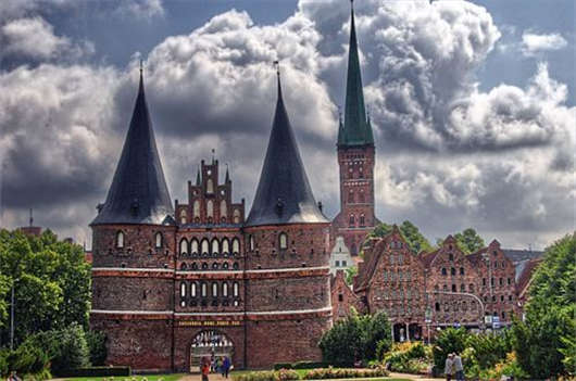 德國憑什么成為了出國留學的理想之所那？（一）