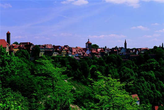 德國汽車于日本的汽車哪國更加硬核?(上) 德國汽車于日本的汽車哪國更加硬核?(上)