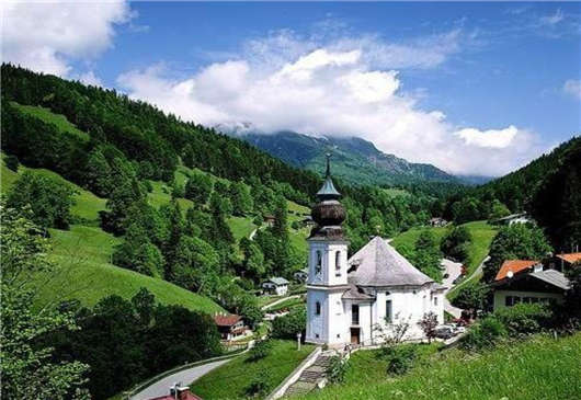 適合全球化的世界的變革 適合全球化的世界的變革