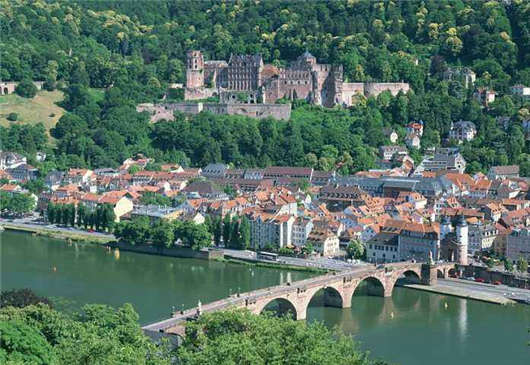 本地的外國(guó)人市場(chǎng)及找到工作方式 本地的外國(guó)人市場(chǎng)及找到工作方式